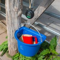 Futterbecher | mit Skala | rot | (1,5 L) Kunststoff